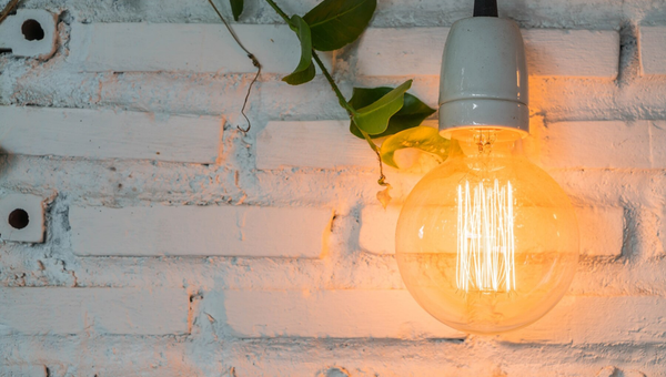 come-risparmiare-sulla-bolletta-della-luce
