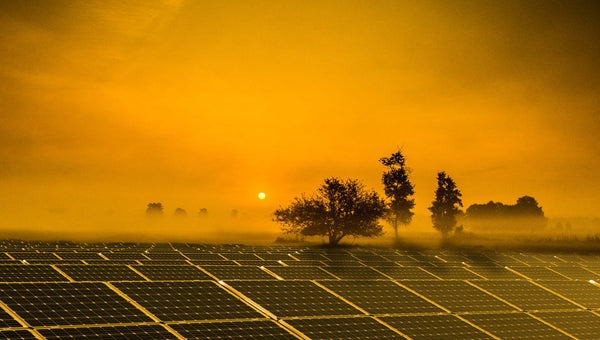 energia solare vantaggi svantaggi