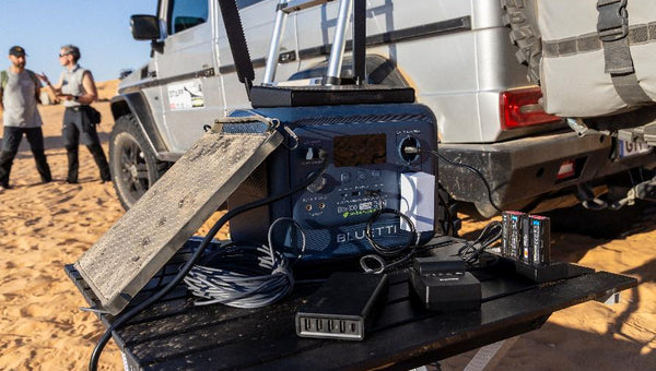 BLUETTI Elite 100 V2 alimenta dispositivi in camper
