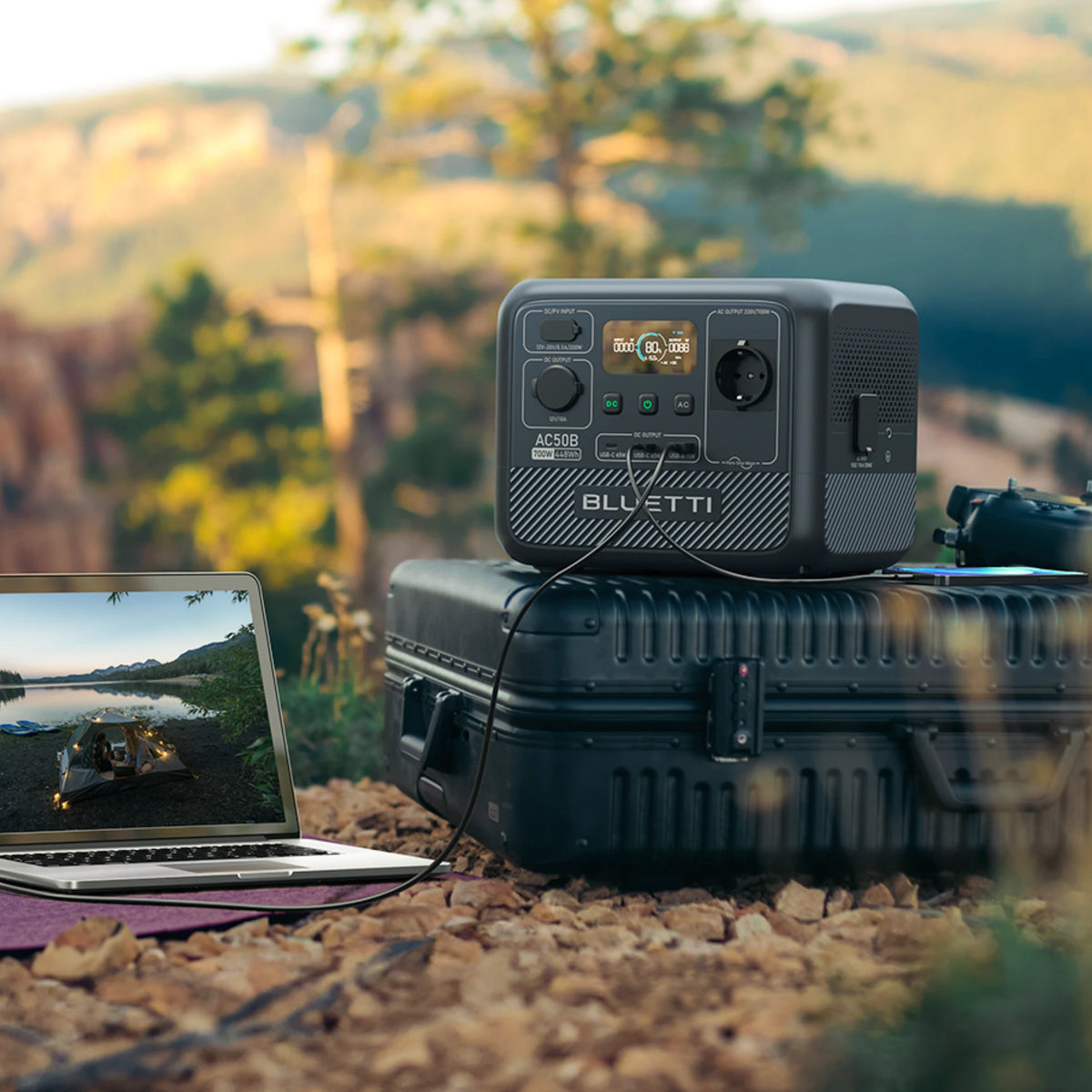 BLUETTI AC50B Power Station Portatile per Campeggio | 700 W 448 Wh (AMZ)